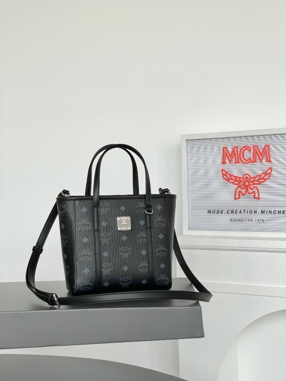 MCM Tote Bag - Picture 8 of 8
